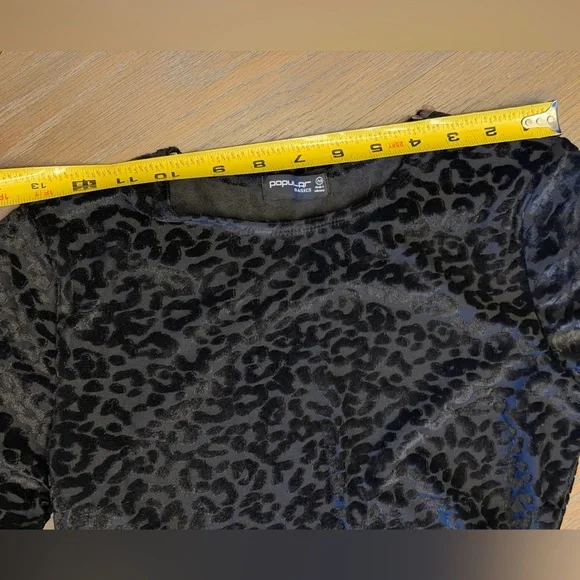 Popular Basics Black Leopard Velvet Long Sleeve Open Back Dress - Picture 7 of 8